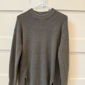 Lululemon Gray/ greenish Sweater